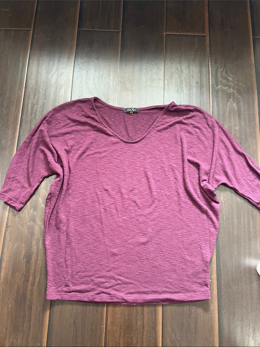 Laila Jayde Magenta Sweater, size XL